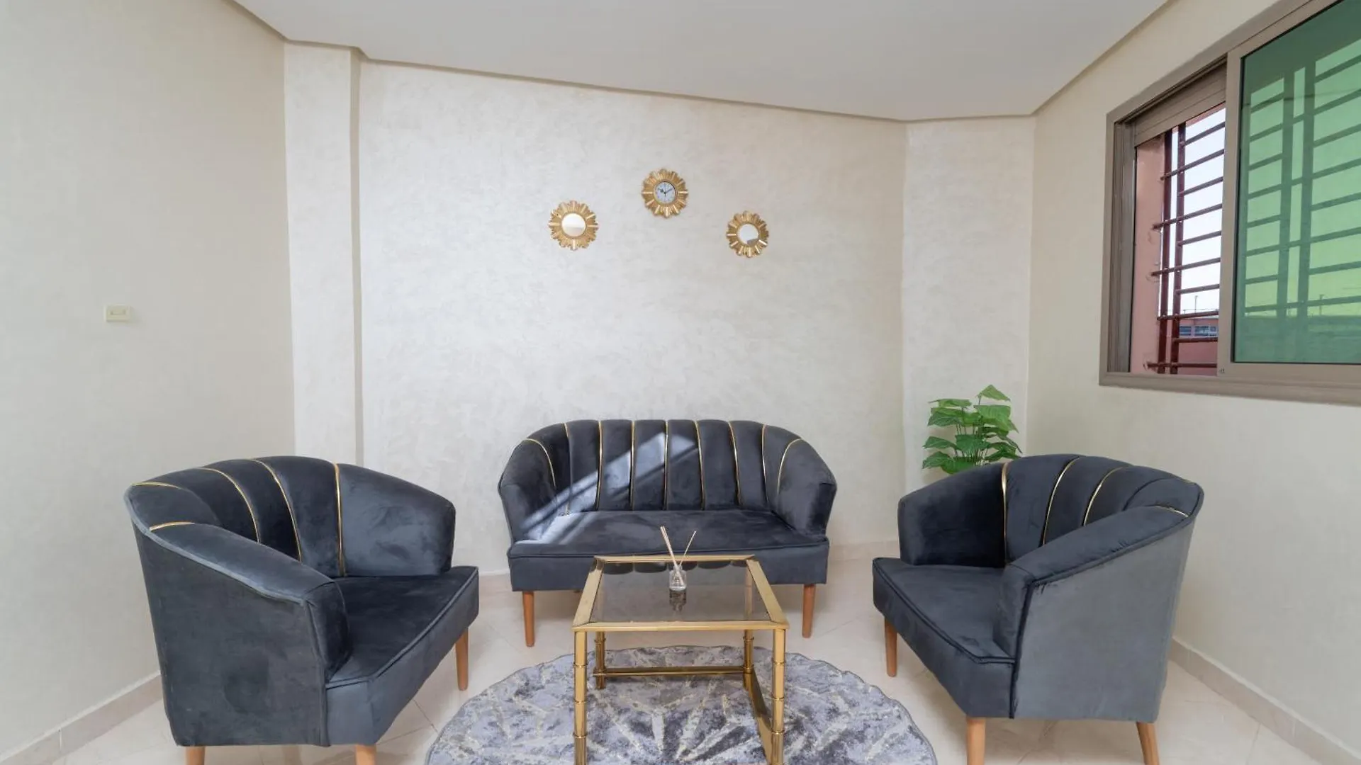 Apartment Cozy Appartement A Gueliz Juste Les Familles Marrakesh