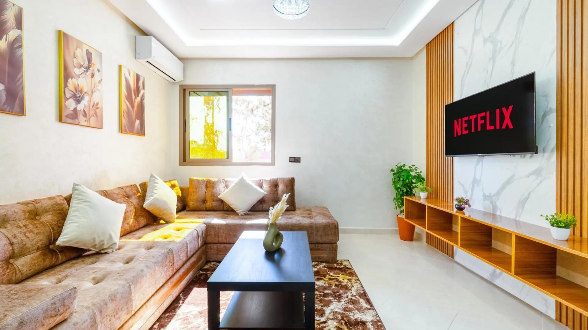 Apartment Cozy Appartement A Gueliz Juste Les Familles Marrakesh
