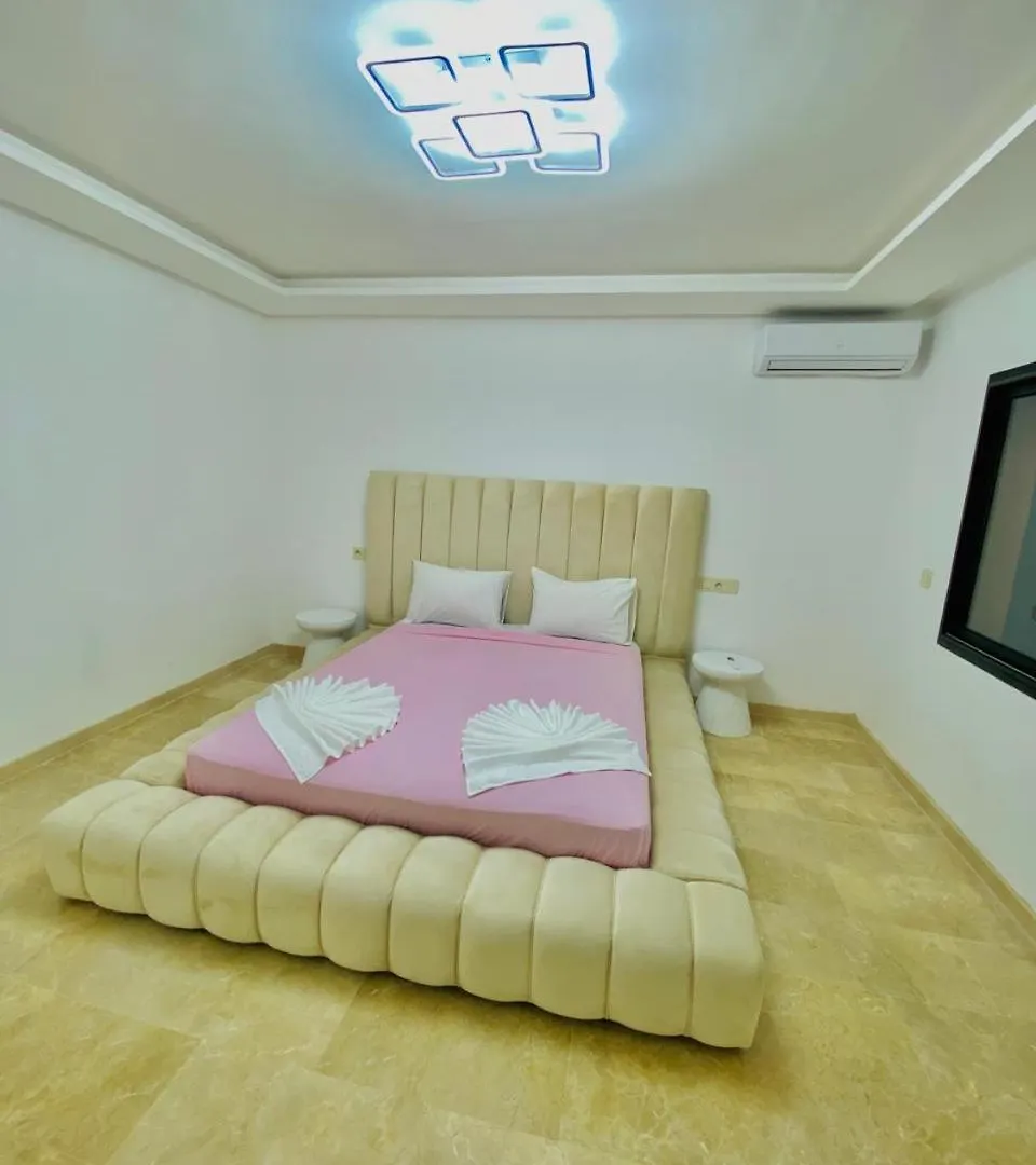Apartment Cozy Appartement A Gueliz Juste Les Familles Marrakesh