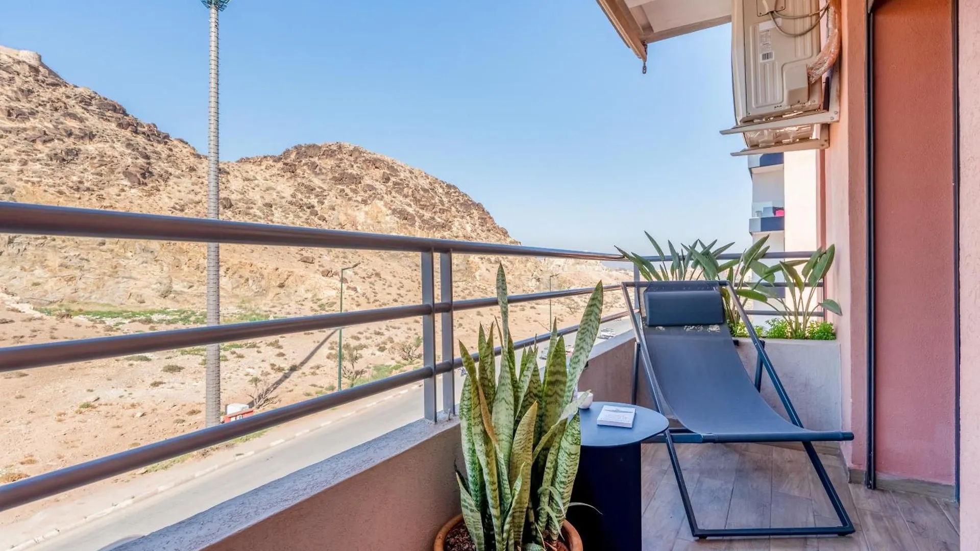 Apartment Cozy Appartement A Gueliz Juste Les Familles Marrakesh Morocco